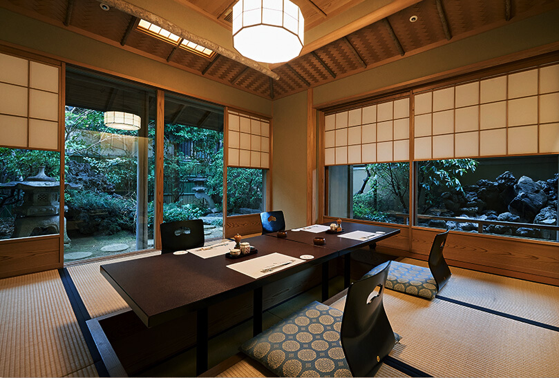 1階掘りごたつ個室